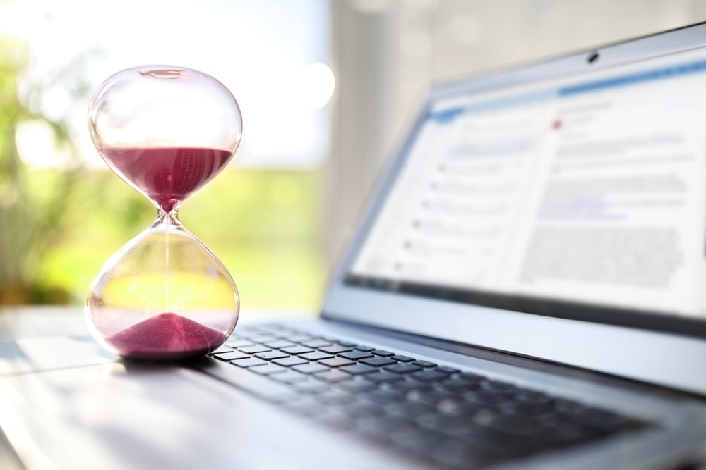 What is Considered Prompt Investigation Under Regulation E Section 1005.11(c)